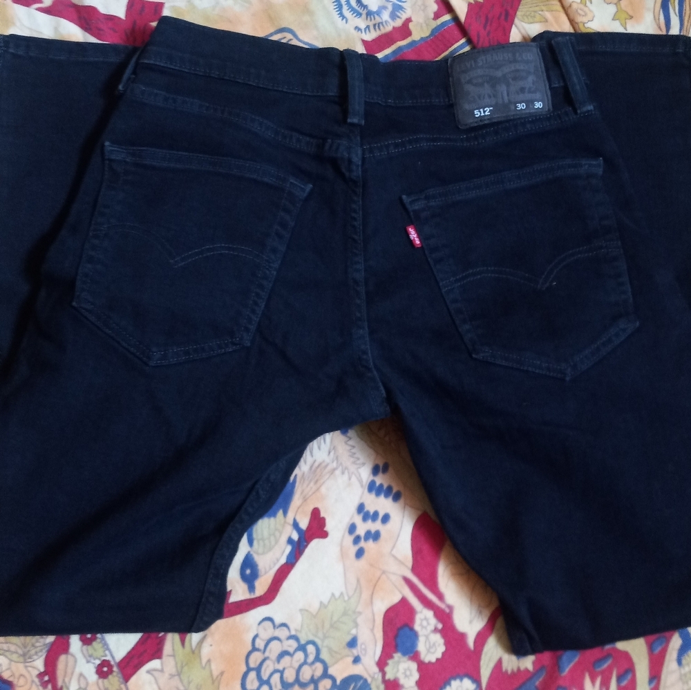 Levis